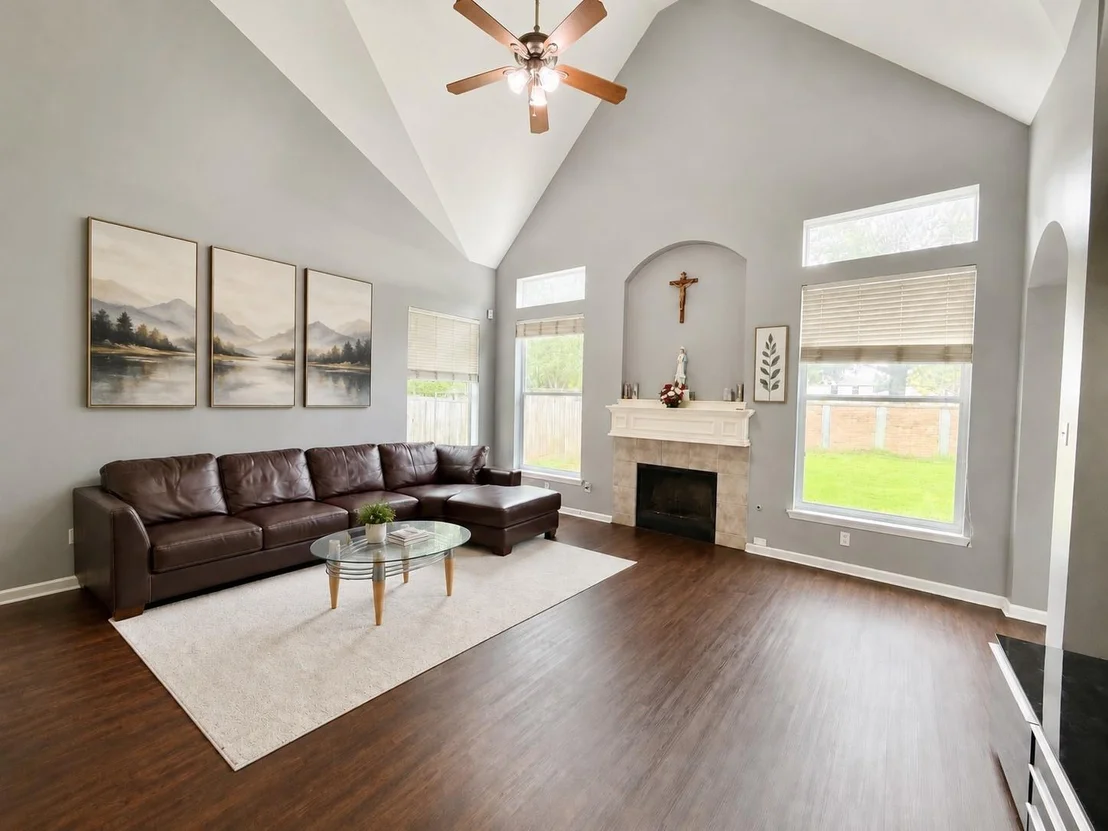 Photo of 8418 Manassas Lane