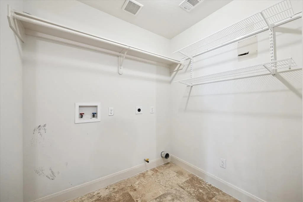 Photo of 1501 Ebony Lane