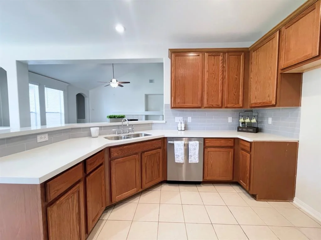Photo of 6019 Knollwood Trail