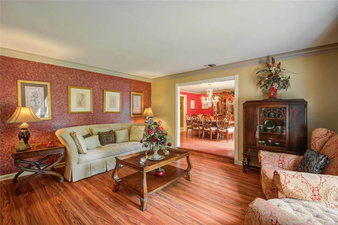 Photo of 15110 Benfer Road