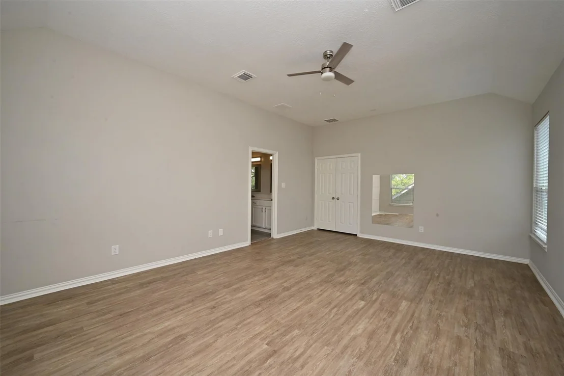 Photo of 1502 Beaconshire Road