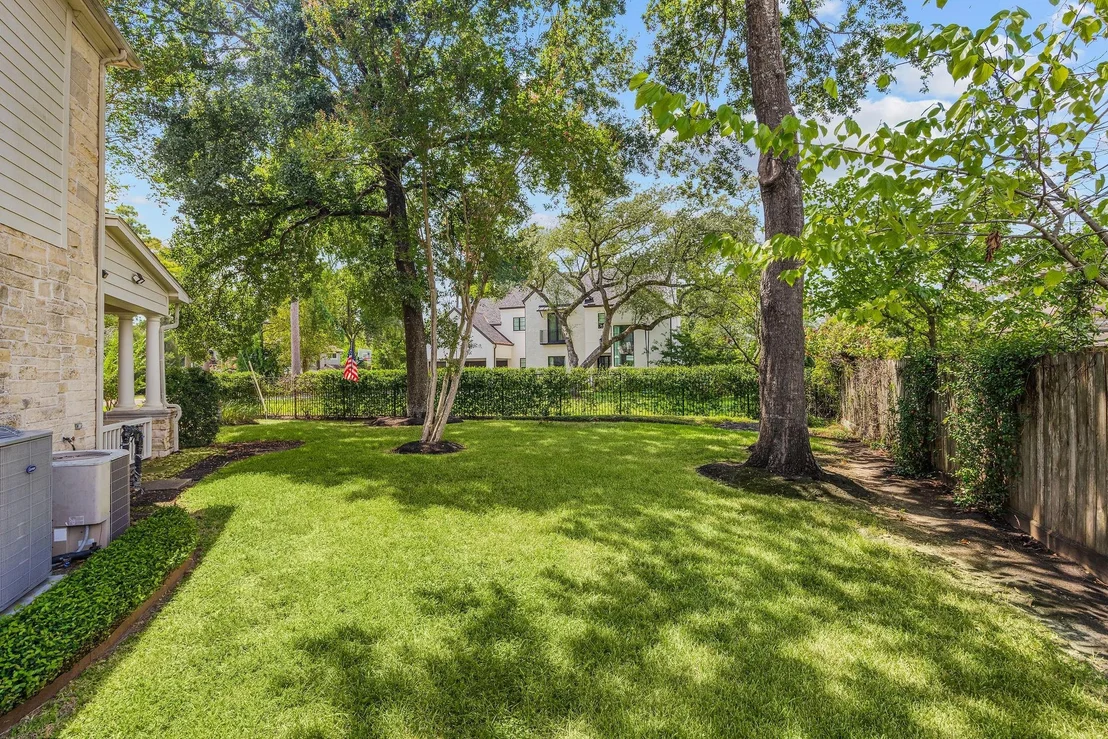 Photo of 1214 Gray Moss Lane