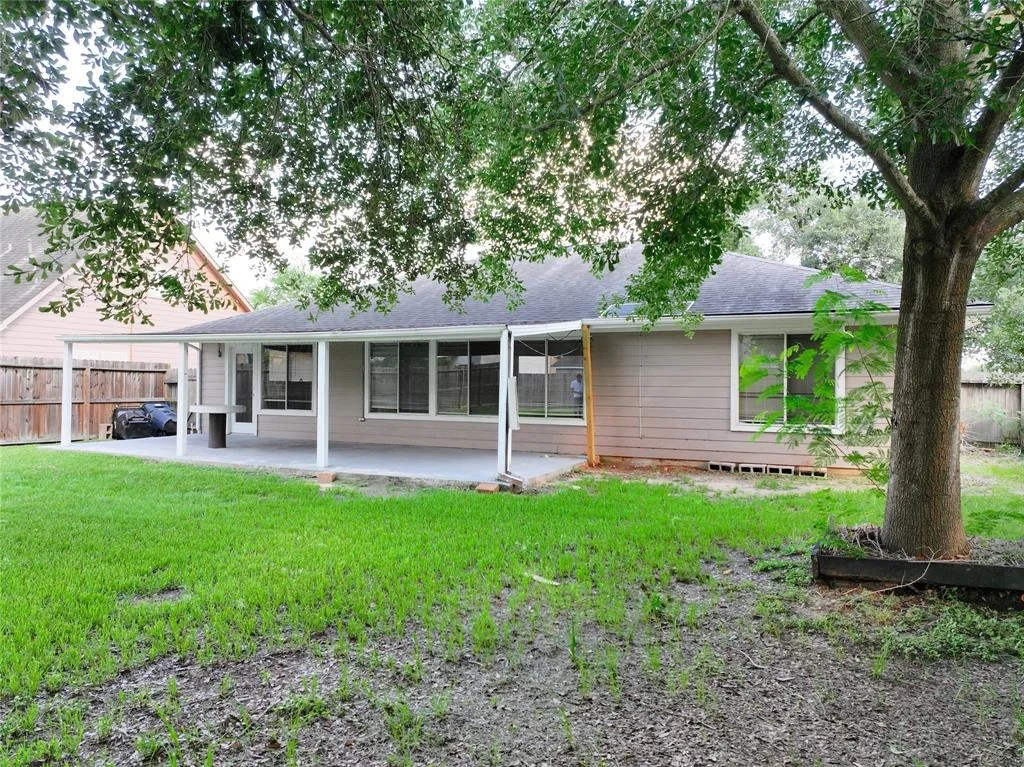 Photo of 5115 Summit Lodge Dr Drive