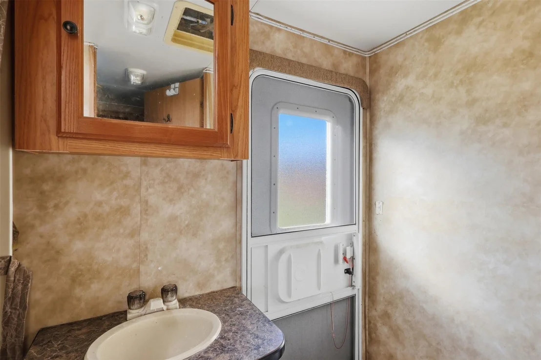 Photo of 9880 Dix Road
