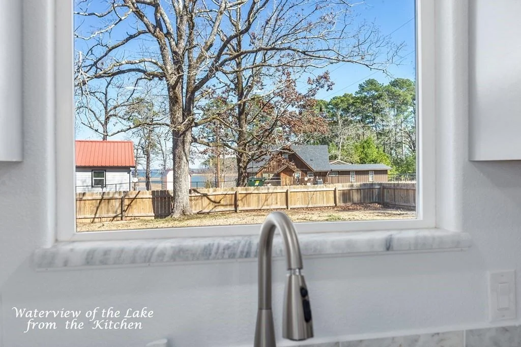 Photo of 195 Lakeside Drive