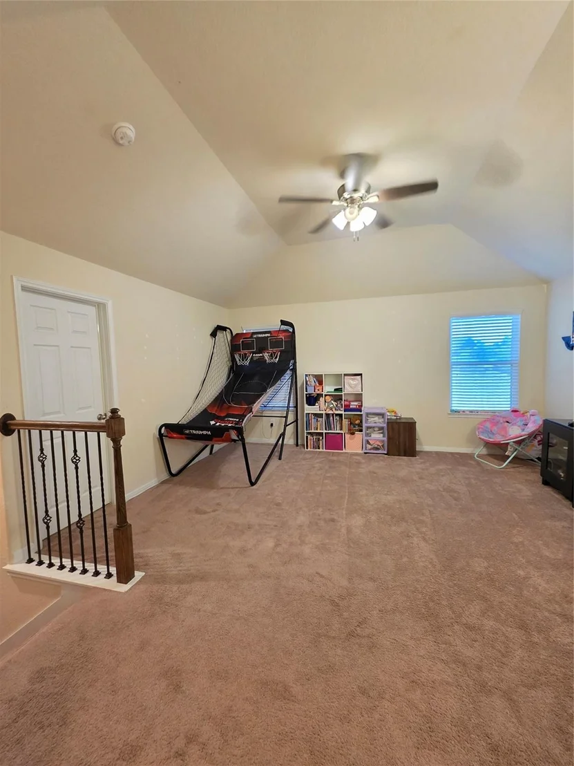 Photo of 2325 Garden Square Path