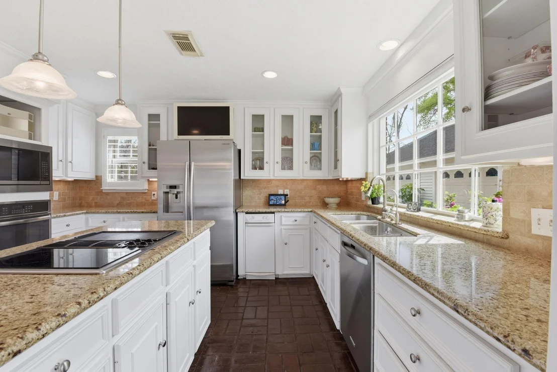 Photo of 16310 Craighurst Drive