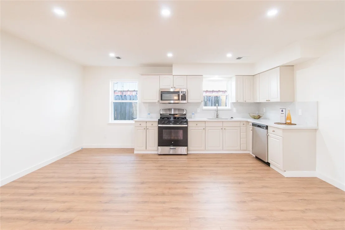 Photo of 10906 Green Arbor Drive