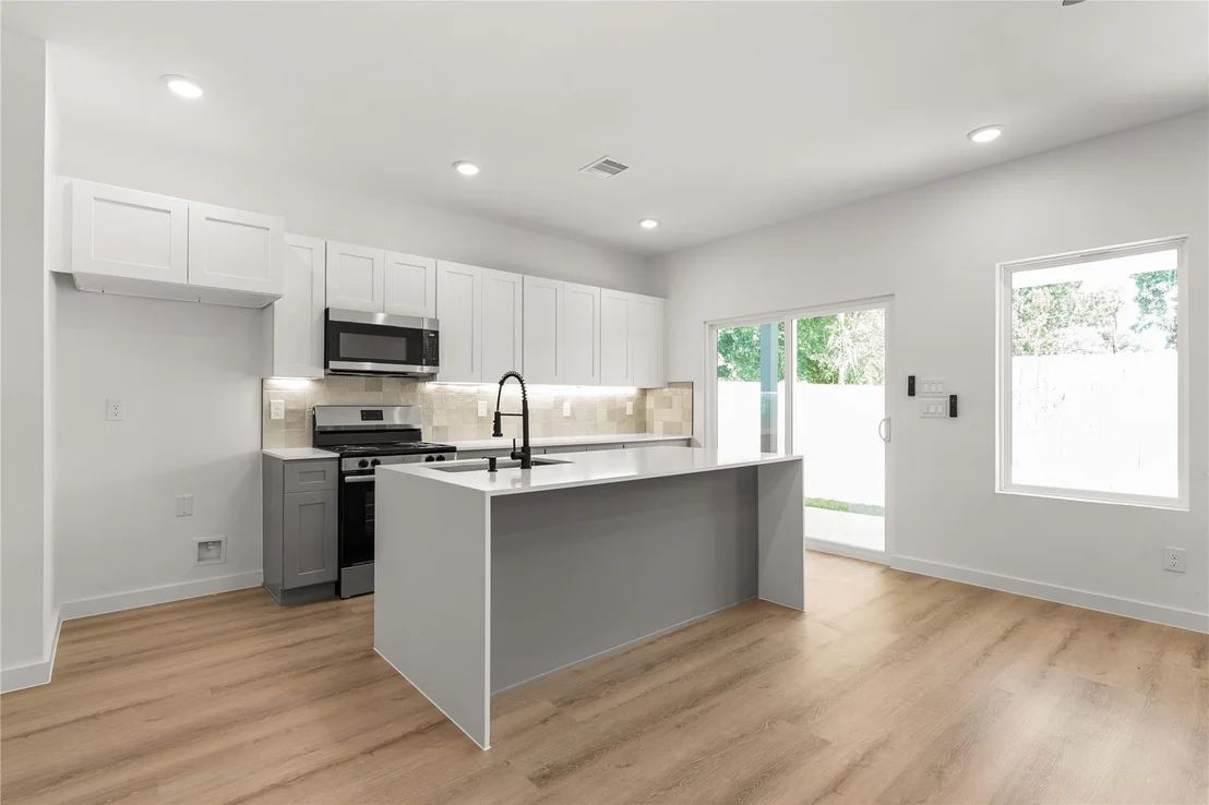 Photo of 8316 Prairie View Drive
