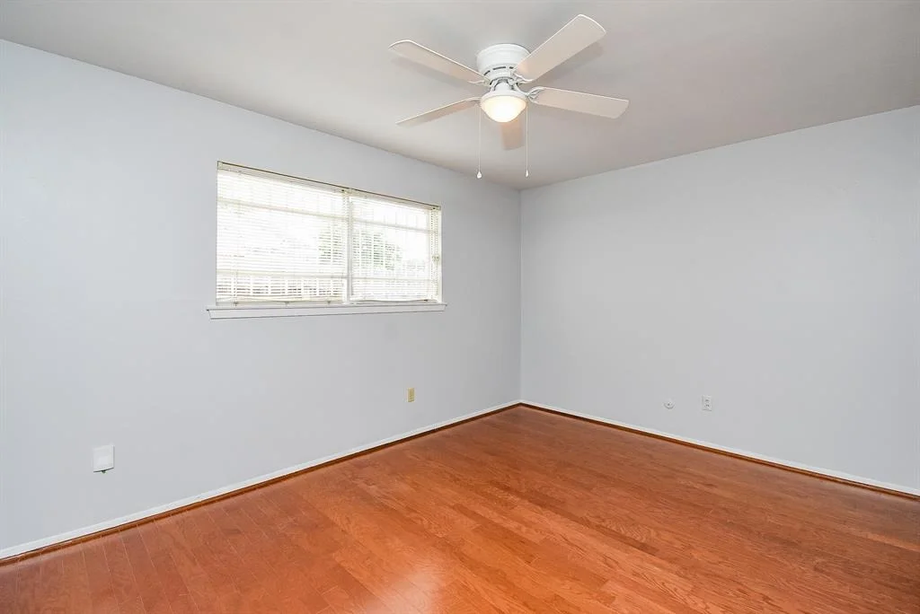 Photo of 7218 Tours Street