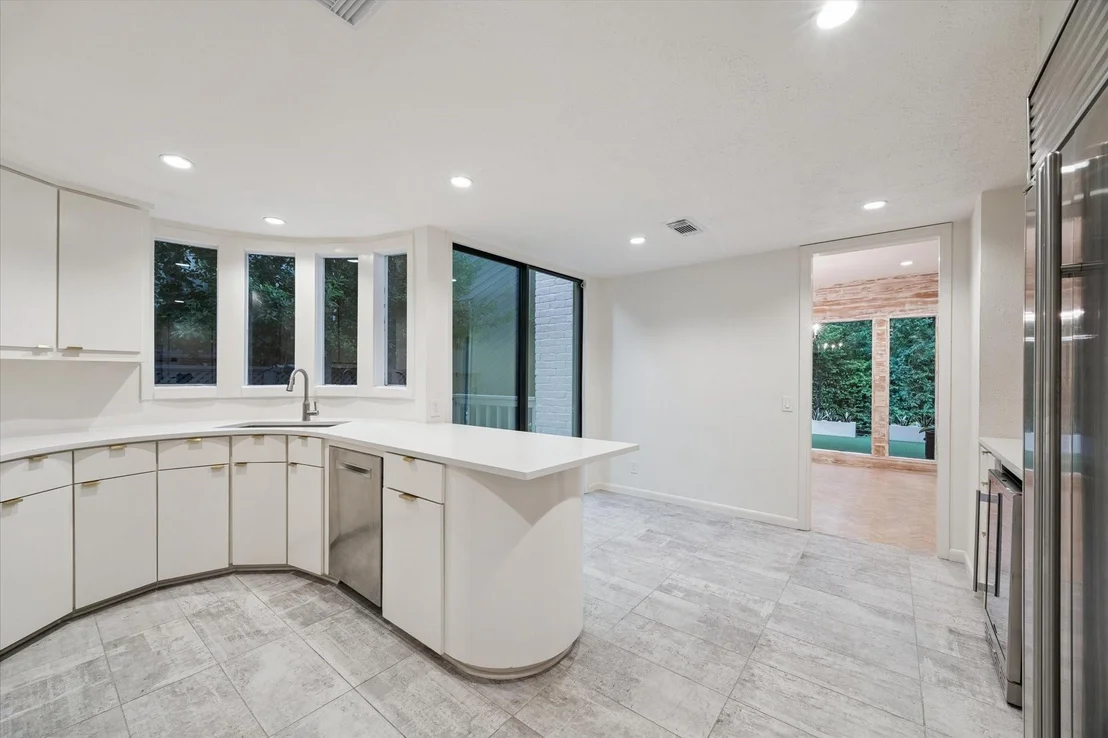 Photo of 88 Sugarberry Circle