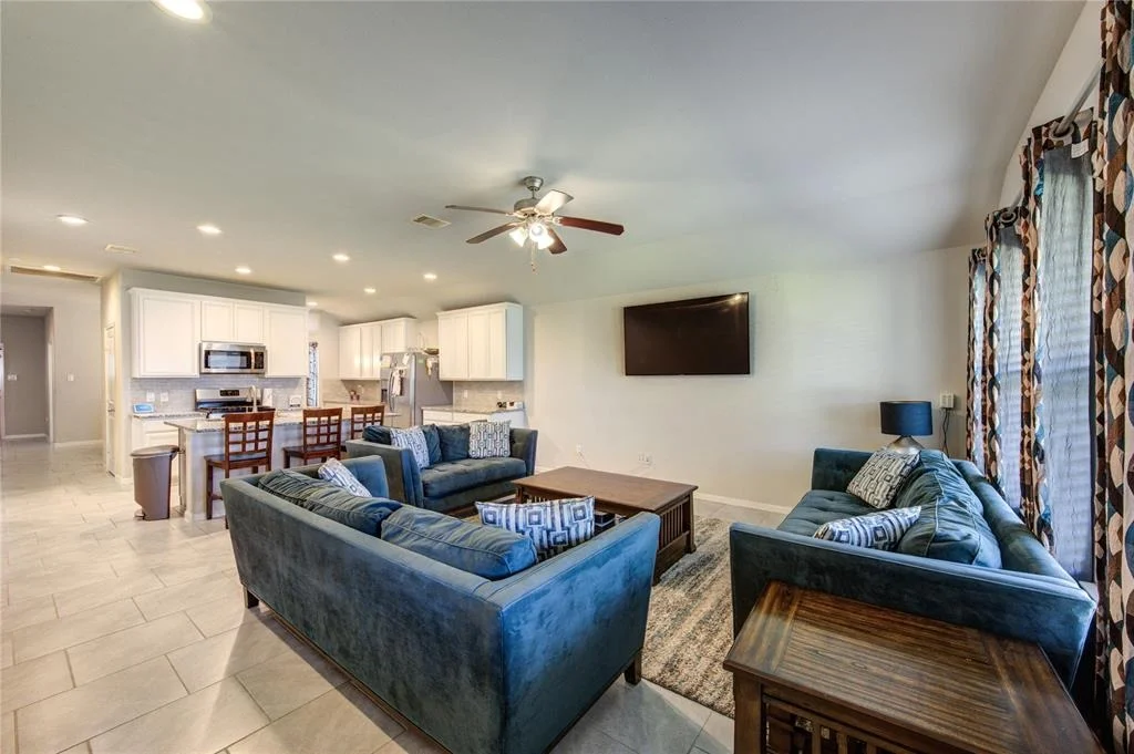 Photo of 9011 Hemlock Drive