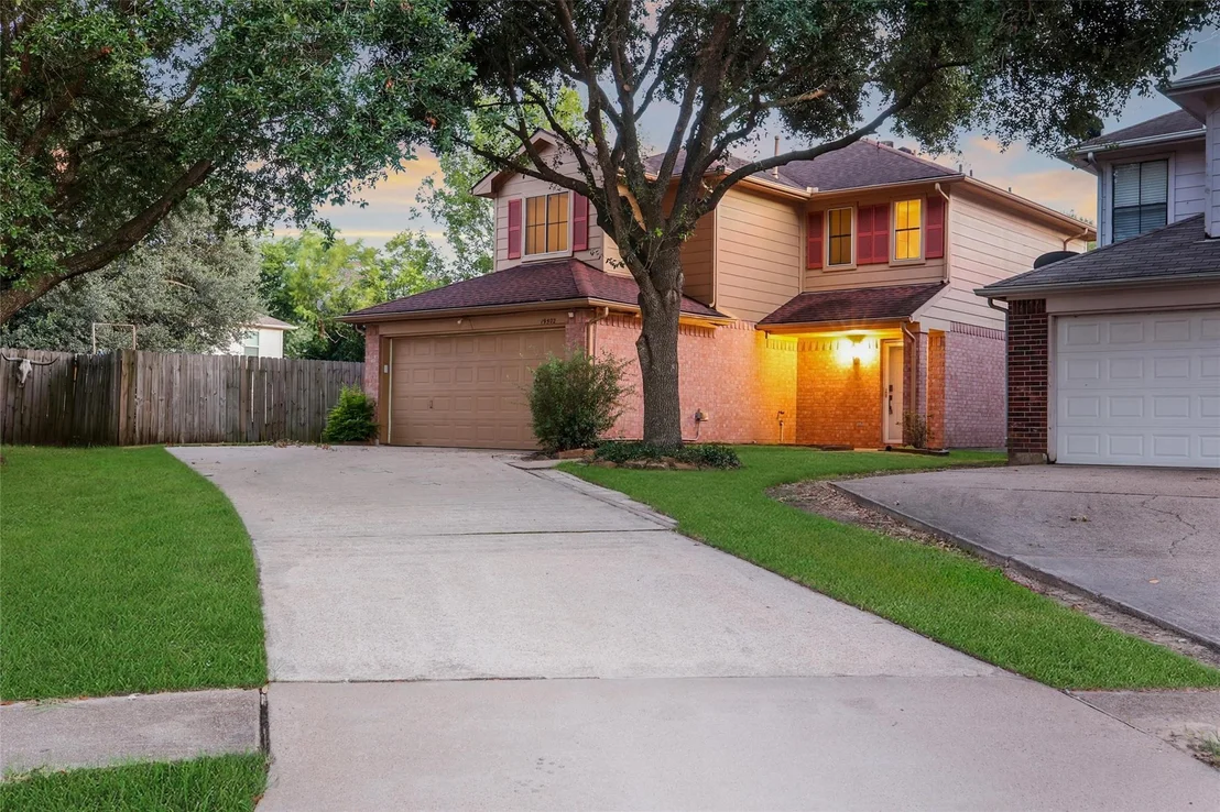 Photo of 19502 Sandy Stream Court