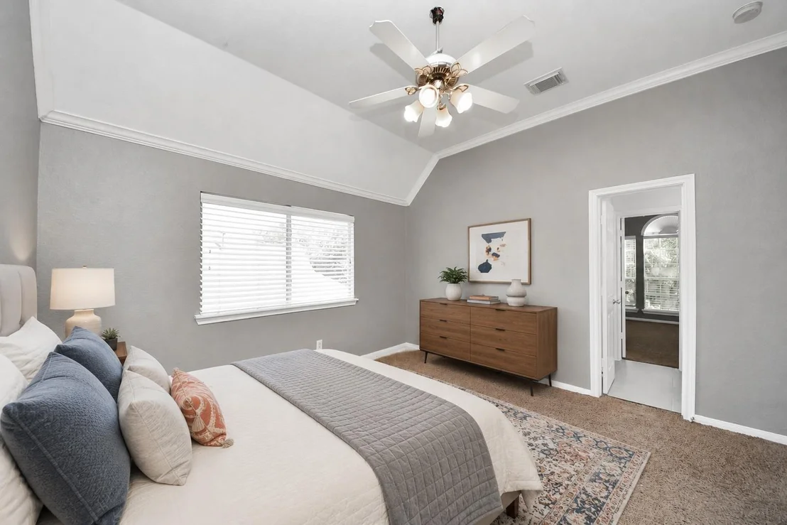 Photo of 20111 Biscayne Hill Court