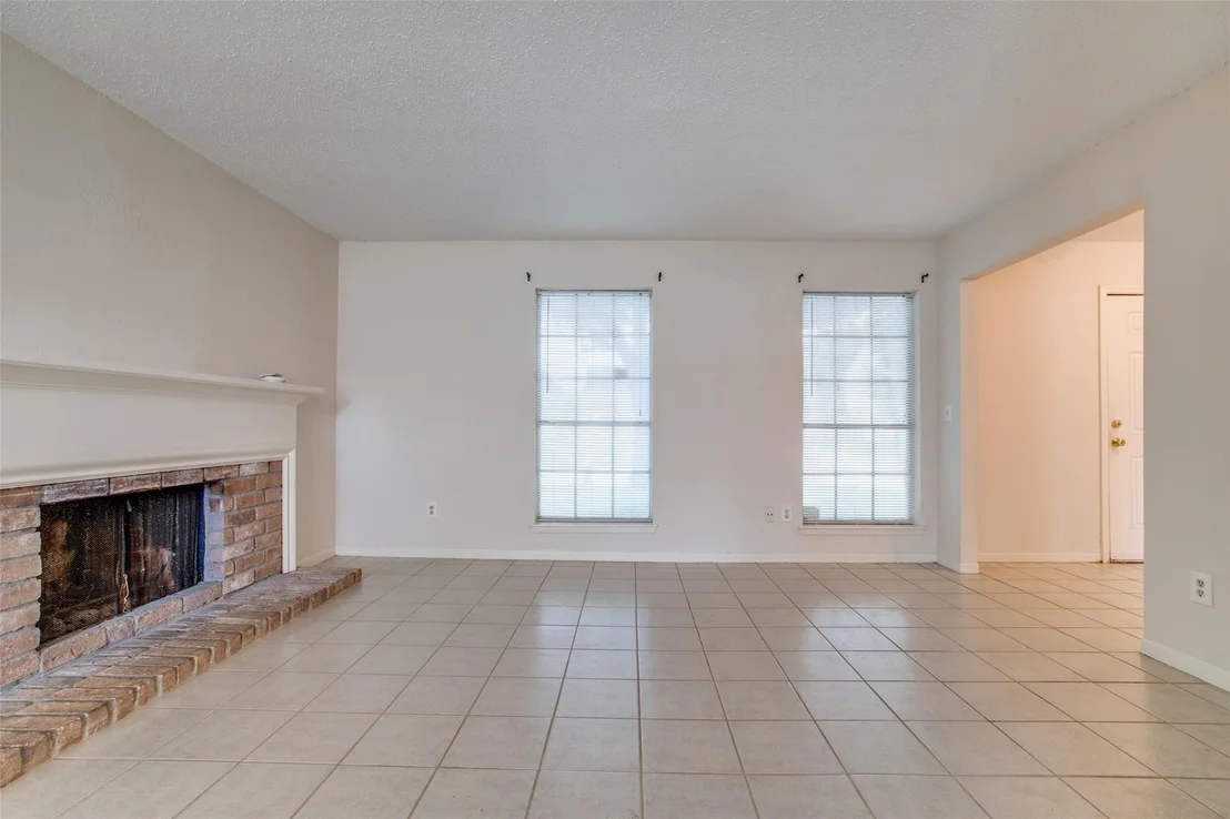 Photo of 9635 W Savile Circle