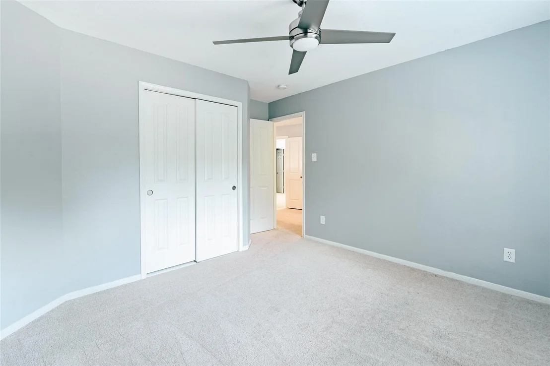 Photo of 22 E New Avery Place