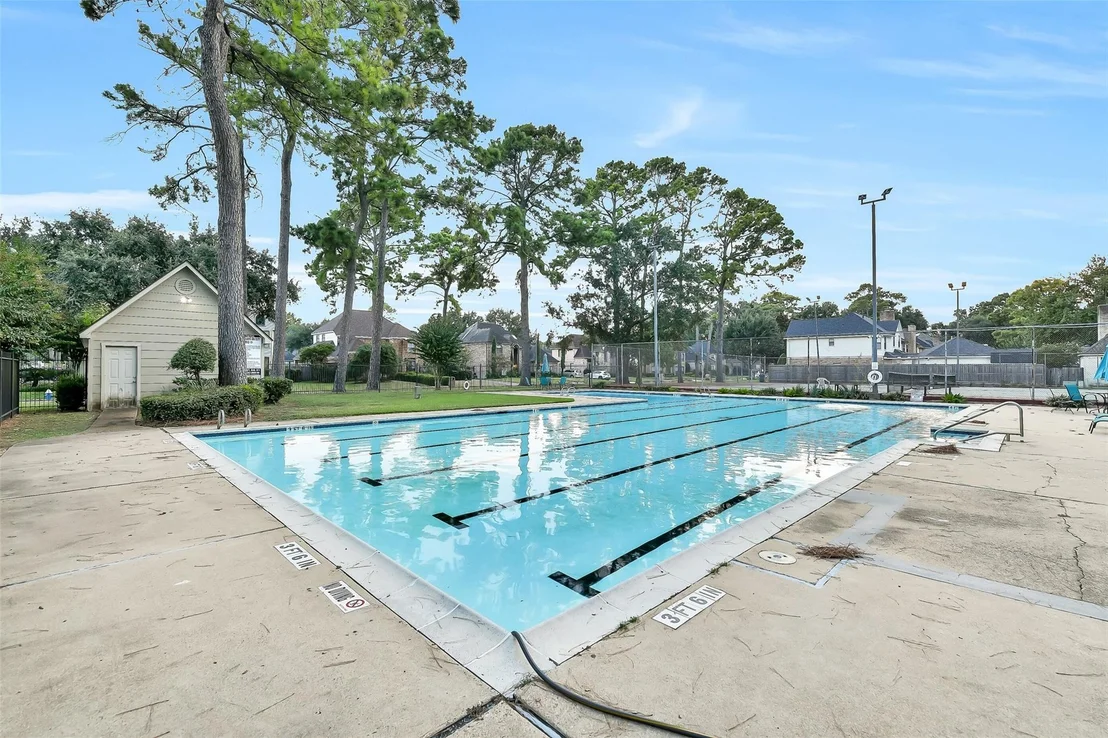 Photo of 3823 Elmcrest Drive