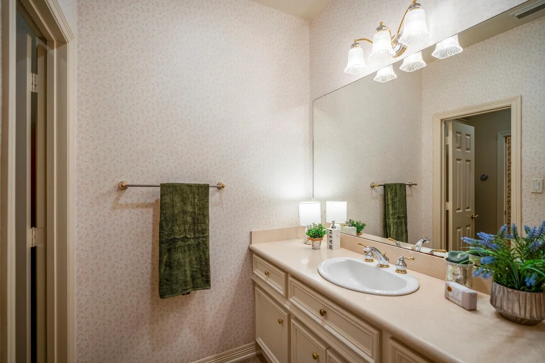 Photo of 8806 Sterling Gate Circle