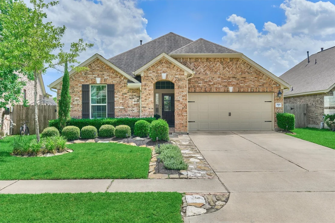 Photo of 2611 Cedar Path Lane