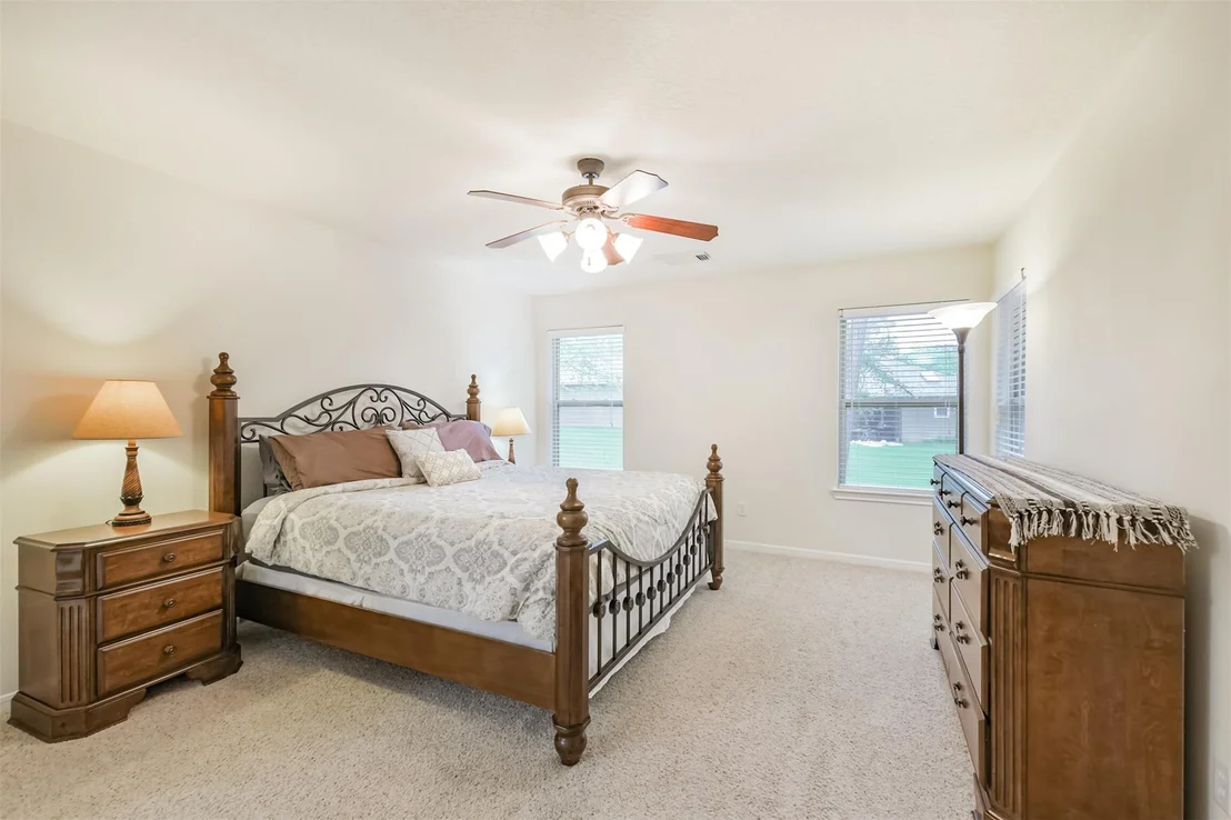 Photo of 10 Twinstone Court