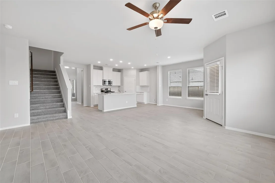 Photo of 12615 Canyon Falls Boulevard