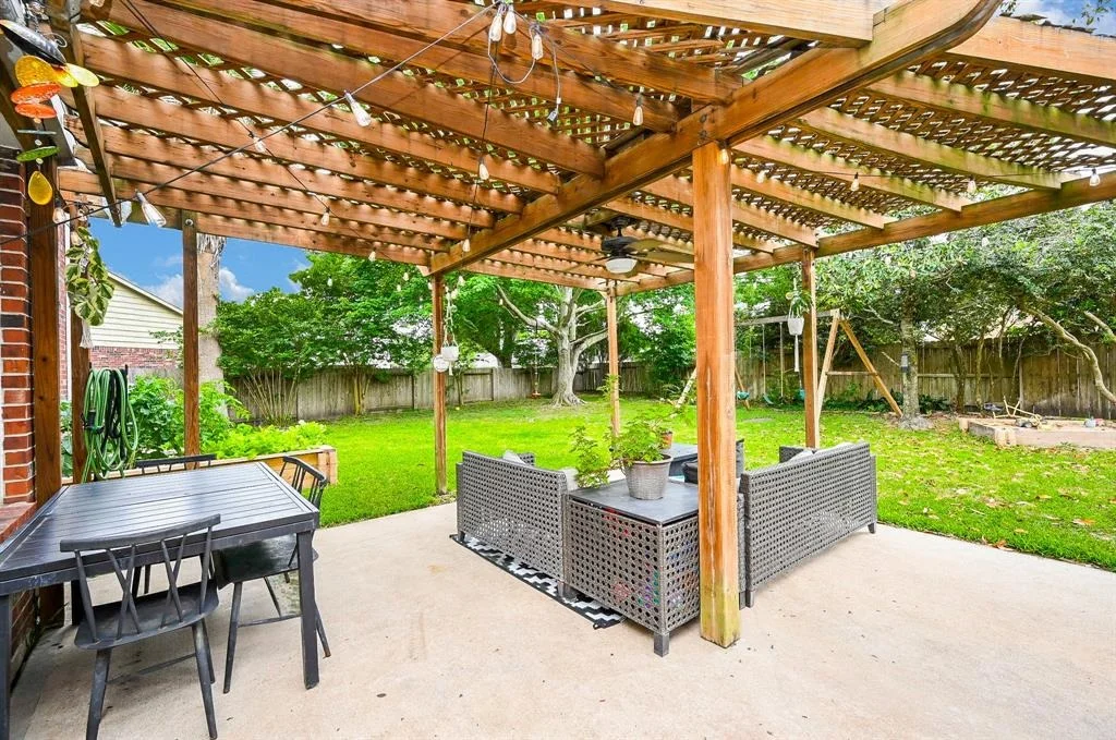 Photo of 1426 Roundleaf Court