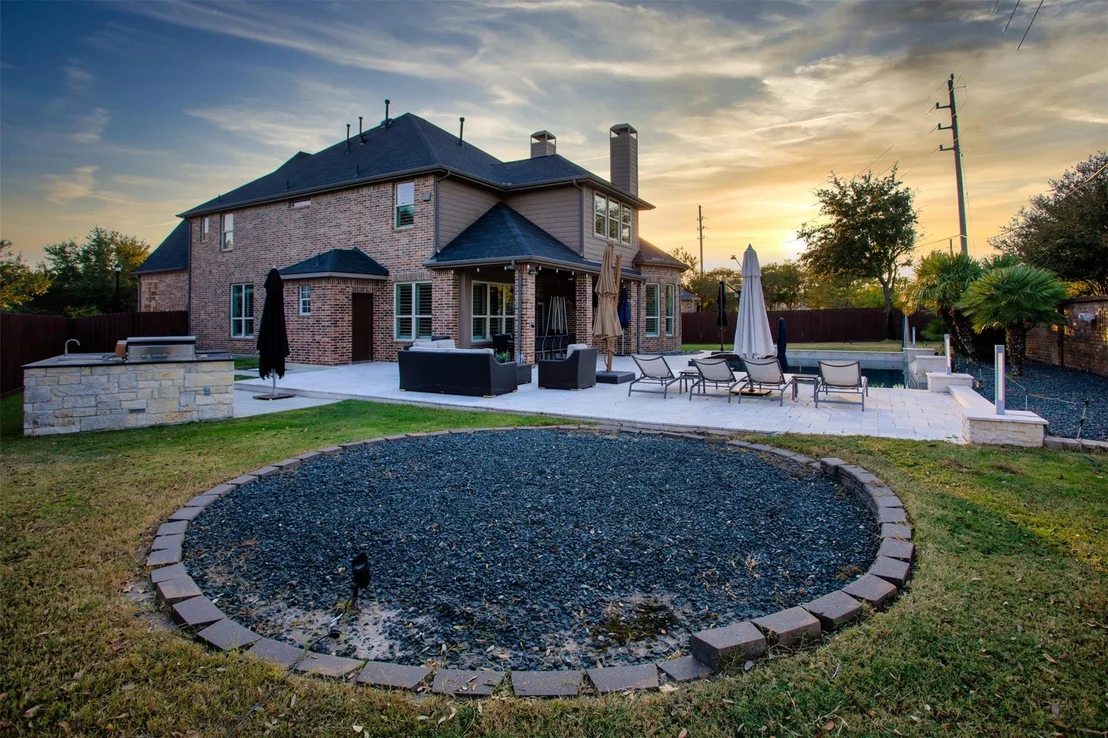 Photo of 5203 Jackson Park Lane