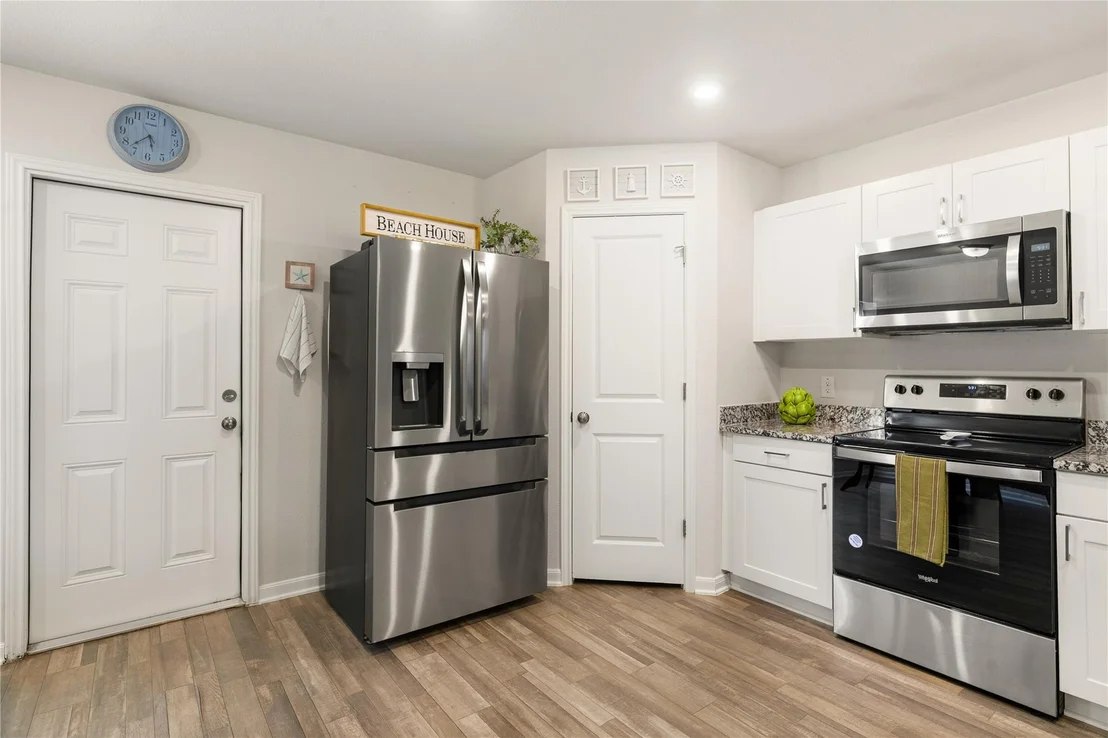 Photo of 10130 Cerritos Drive
