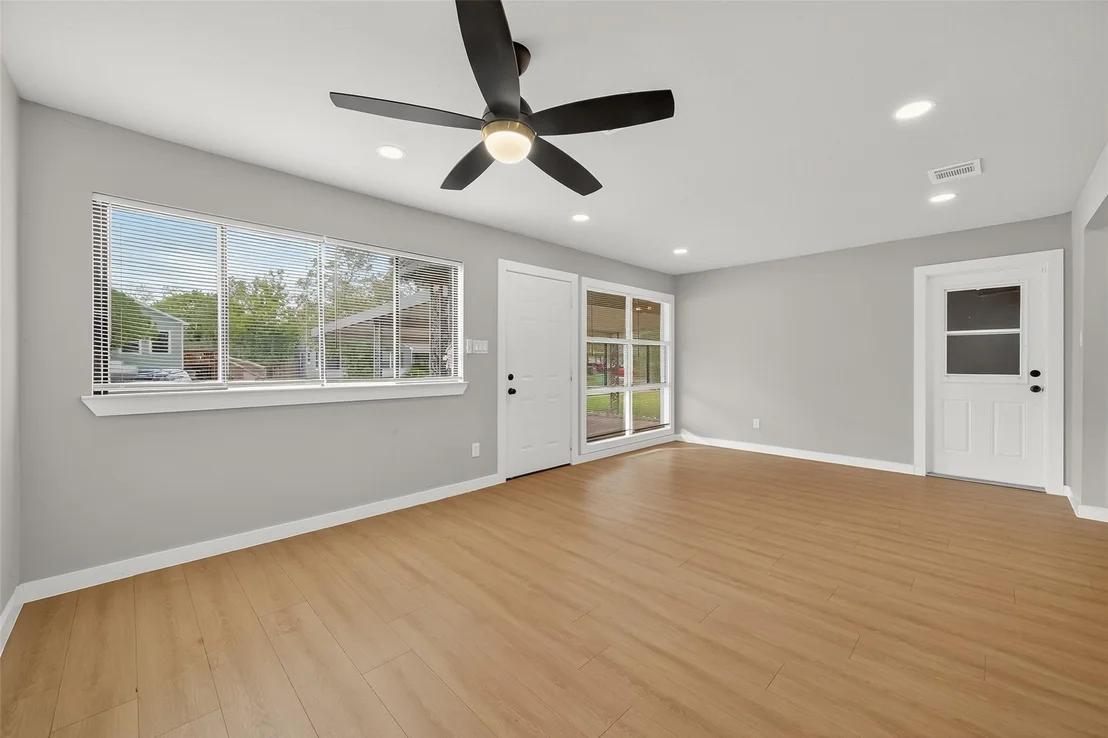 Photo of 4403 Botany Lane