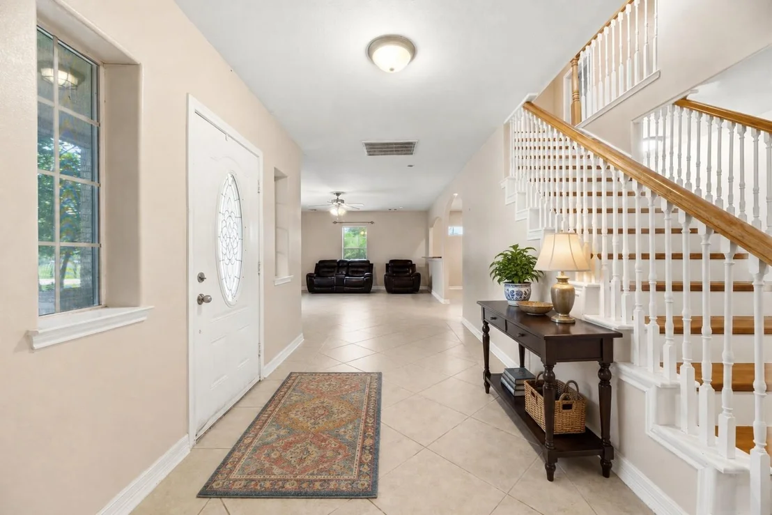 Photo of 523 Moore Bar Road
