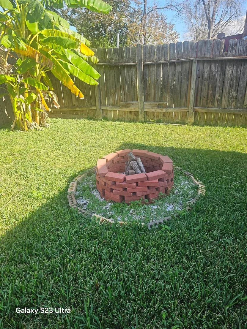 Photo of 6715 La Puente