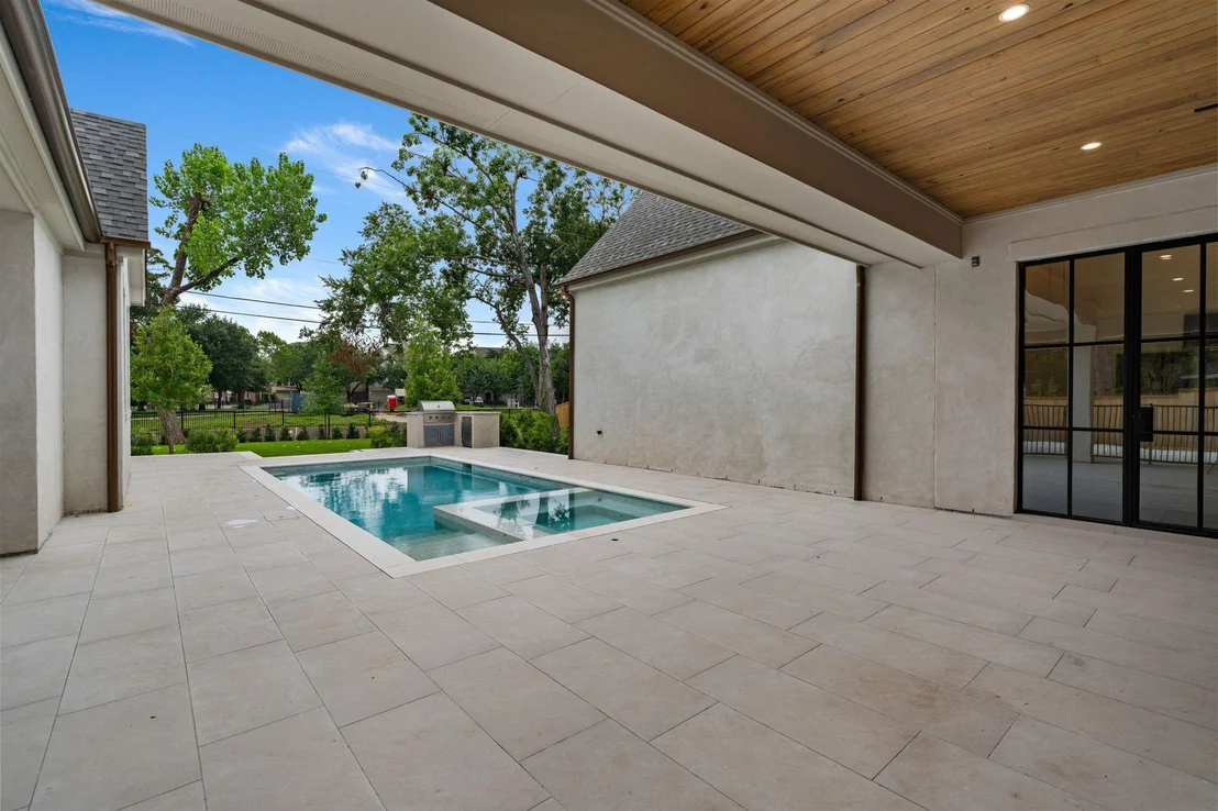 Photo of 8412 Lofland Drive
