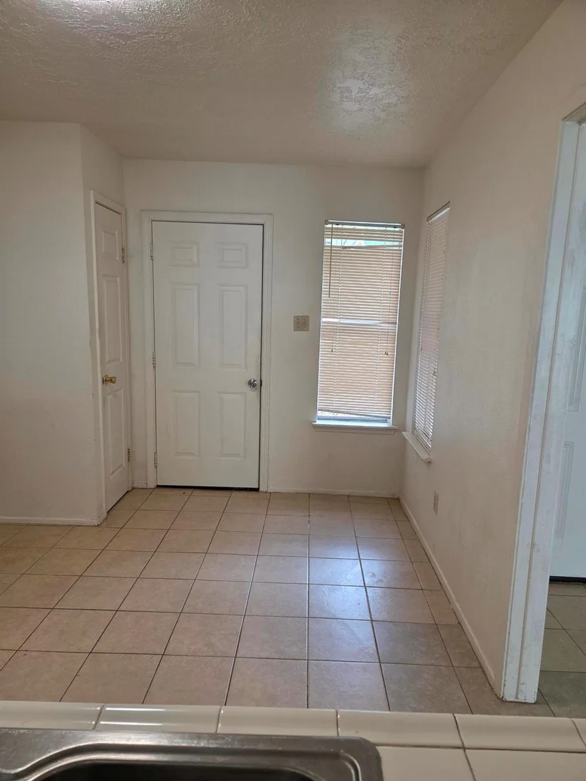 Photo of 4819 Roserock Lane