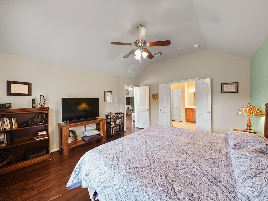 Photo of 831 Merlin Roost