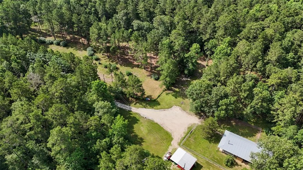 Photo of 2301 Hines Lake Road