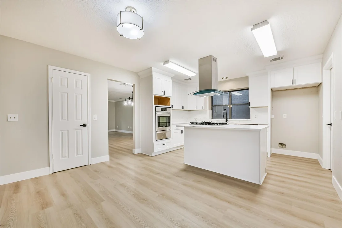 Photo of 2117 Spinnaker Drive