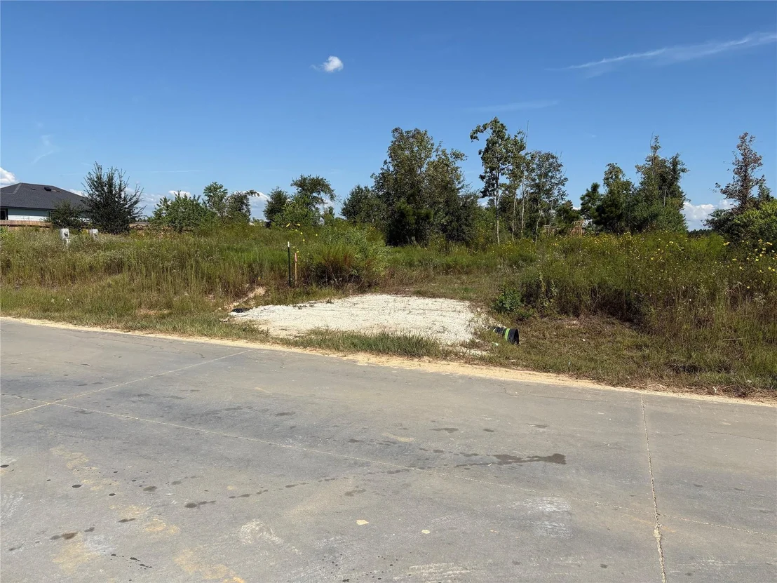 Photo of 1266 Road 5606