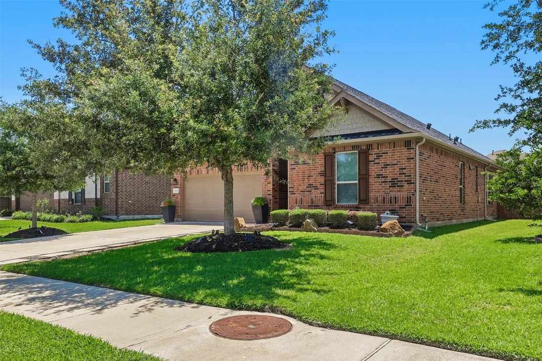 Photo of 8115 Cheyenne Hills Trail