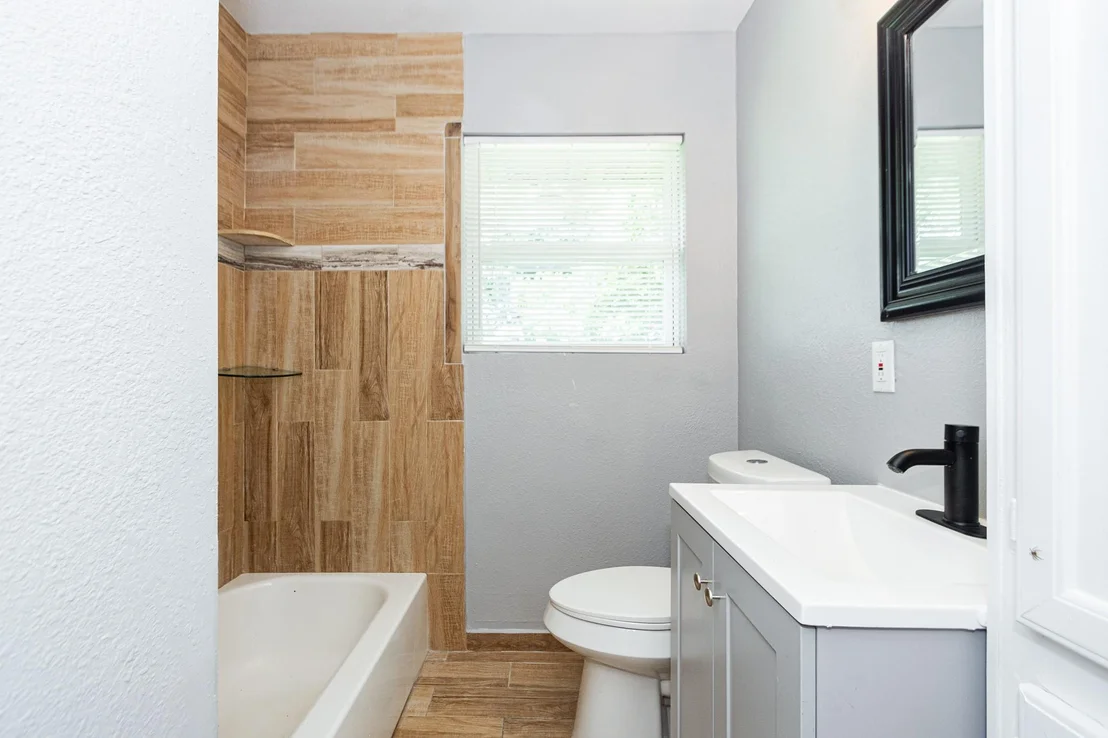 Photo of 802 Mobile Drive
