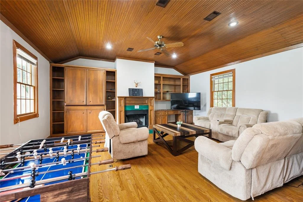 Photo of 8306 Pine Thistle Lane