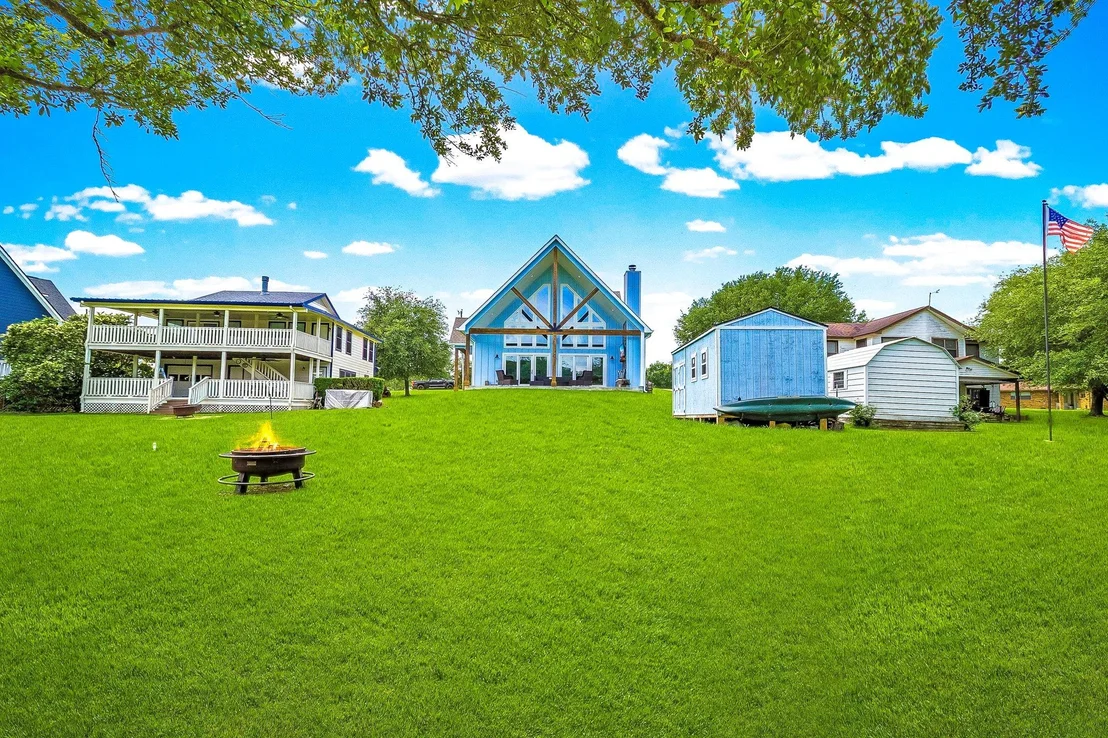 Photo of 318 Harbor View Drive