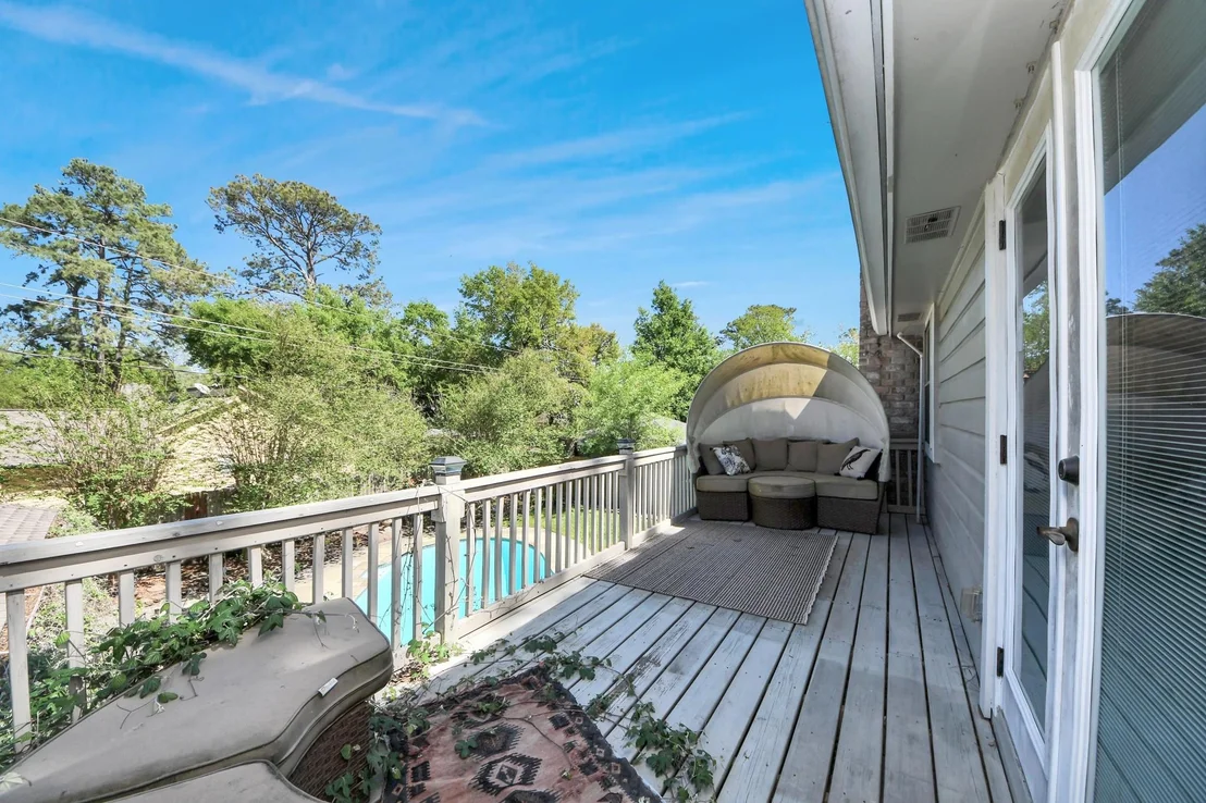 Photo of 18010 Bambriar Drive