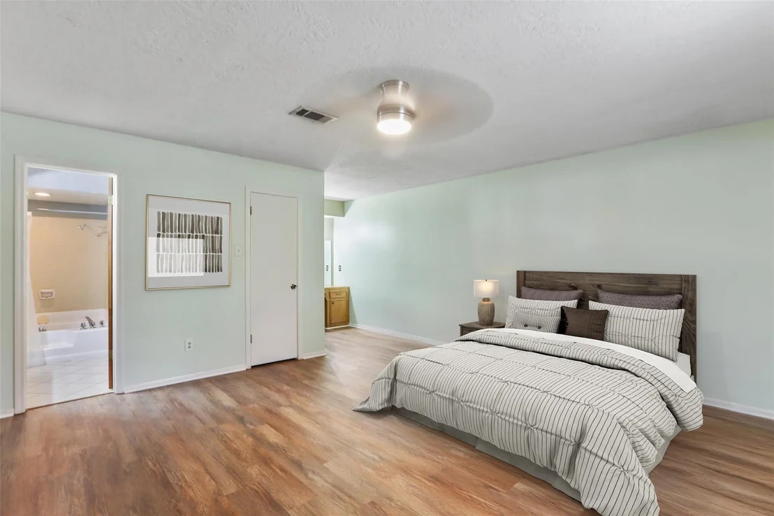 Photo of 10775 Royal Forest Drive
