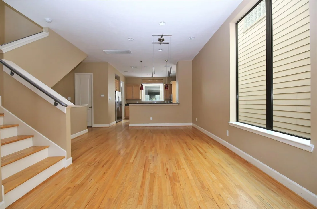 Photo of 723 Reinerman