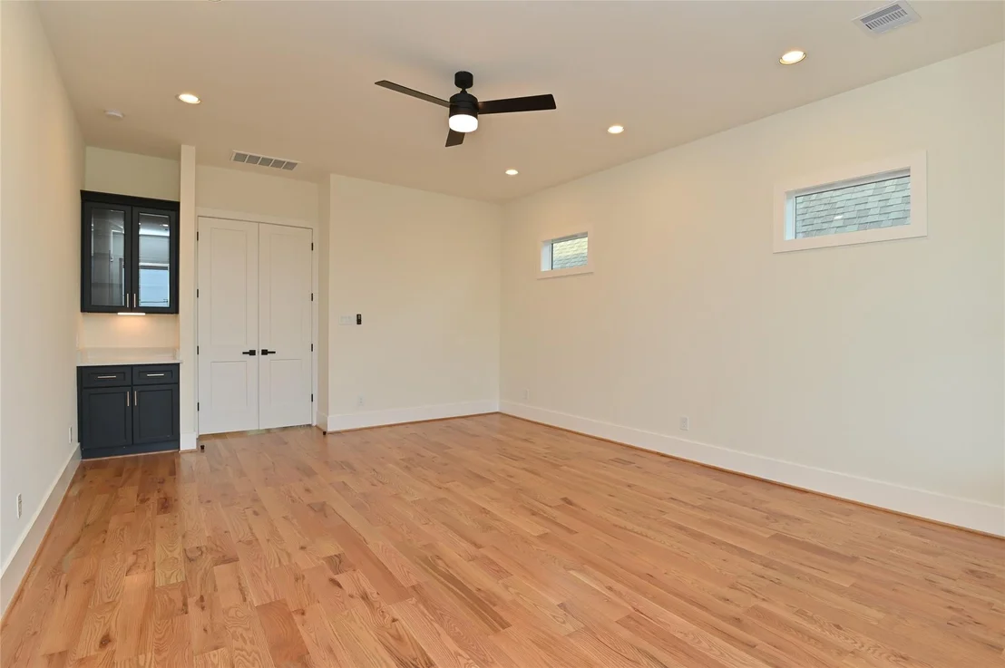 Photo of 1733 Du Barry Lane