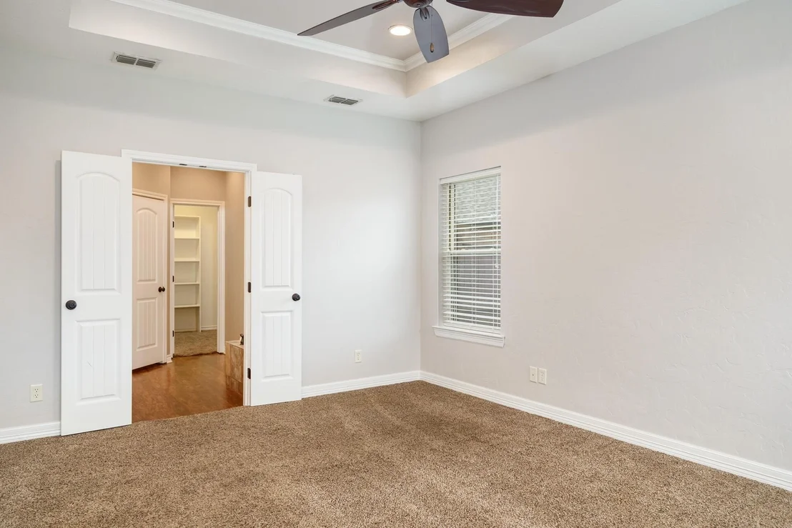 Photo of 124 Lakeway Lane