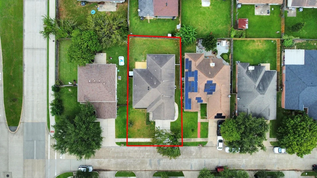 Photo of 15307 Streatham Circle