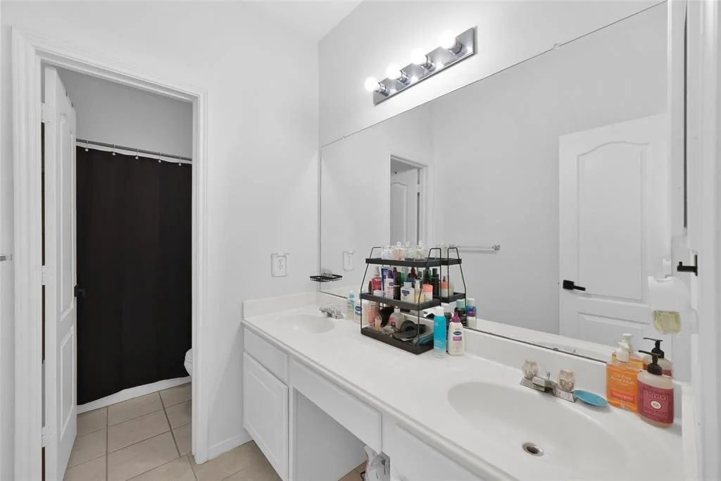 Photo of 8922 Ballinger Drive