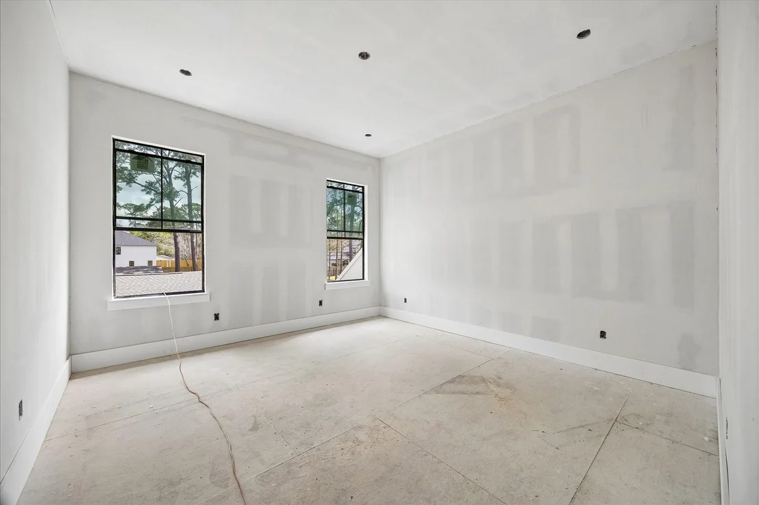 Photo of 9907 Warwana Road