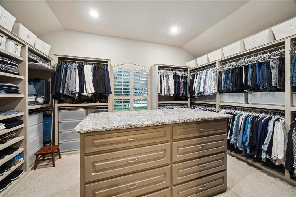 Photo of 24918 Thorton Knolls Drive